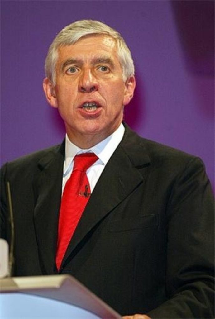 Jack Straw says the situation in Iraq is dire