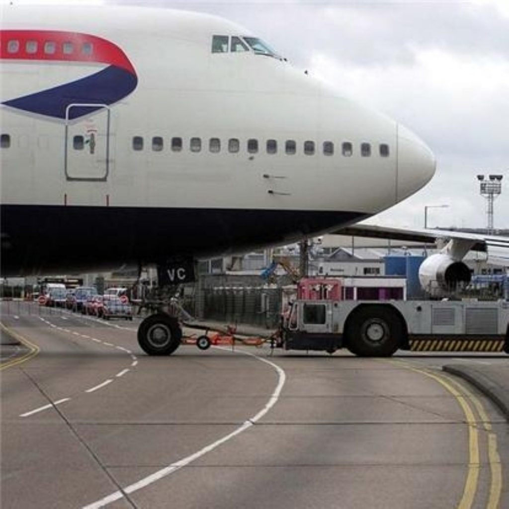 Tory and Labour divided by Heathrow third runway question