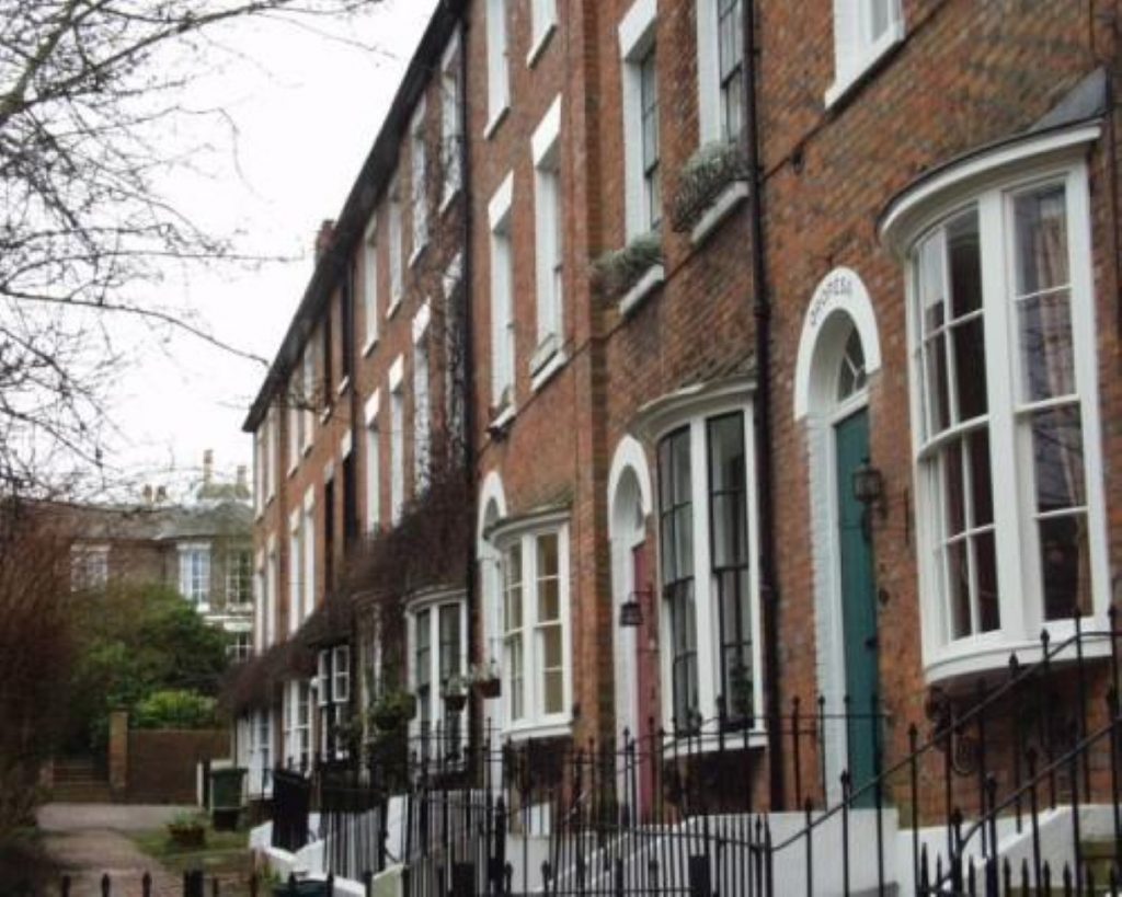 Government rejects claims that immigration is causing the housing shortage