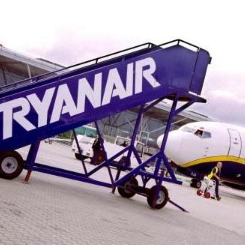 Environment minister Ian Pearson and Ryanair have been exchanging cross words in the press