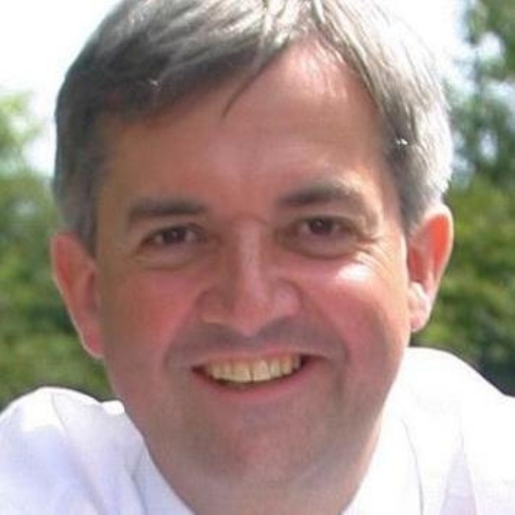 Huhne: Take action early