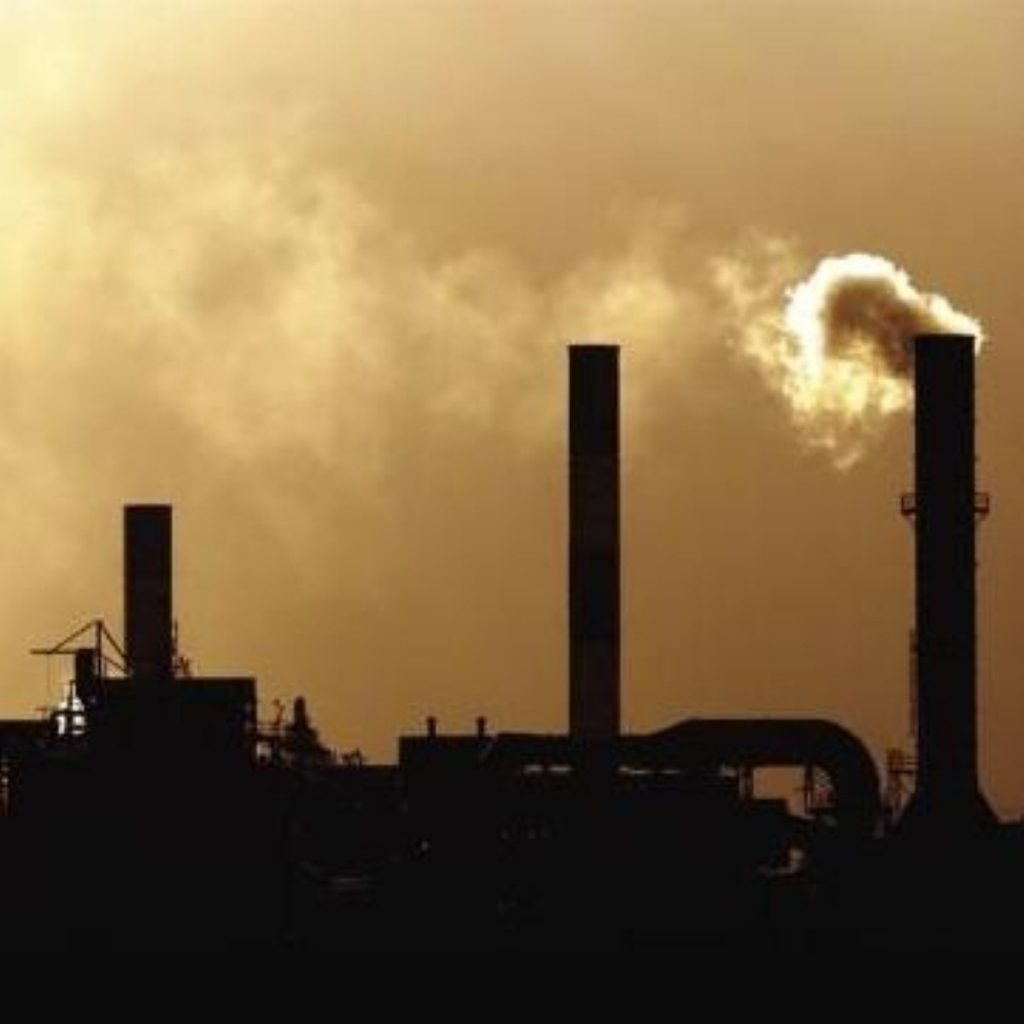 UK behind target on carbon emissions