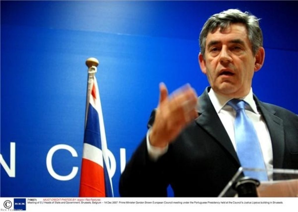 Gordon Brown urges India to combat funding of terrorist organisations
