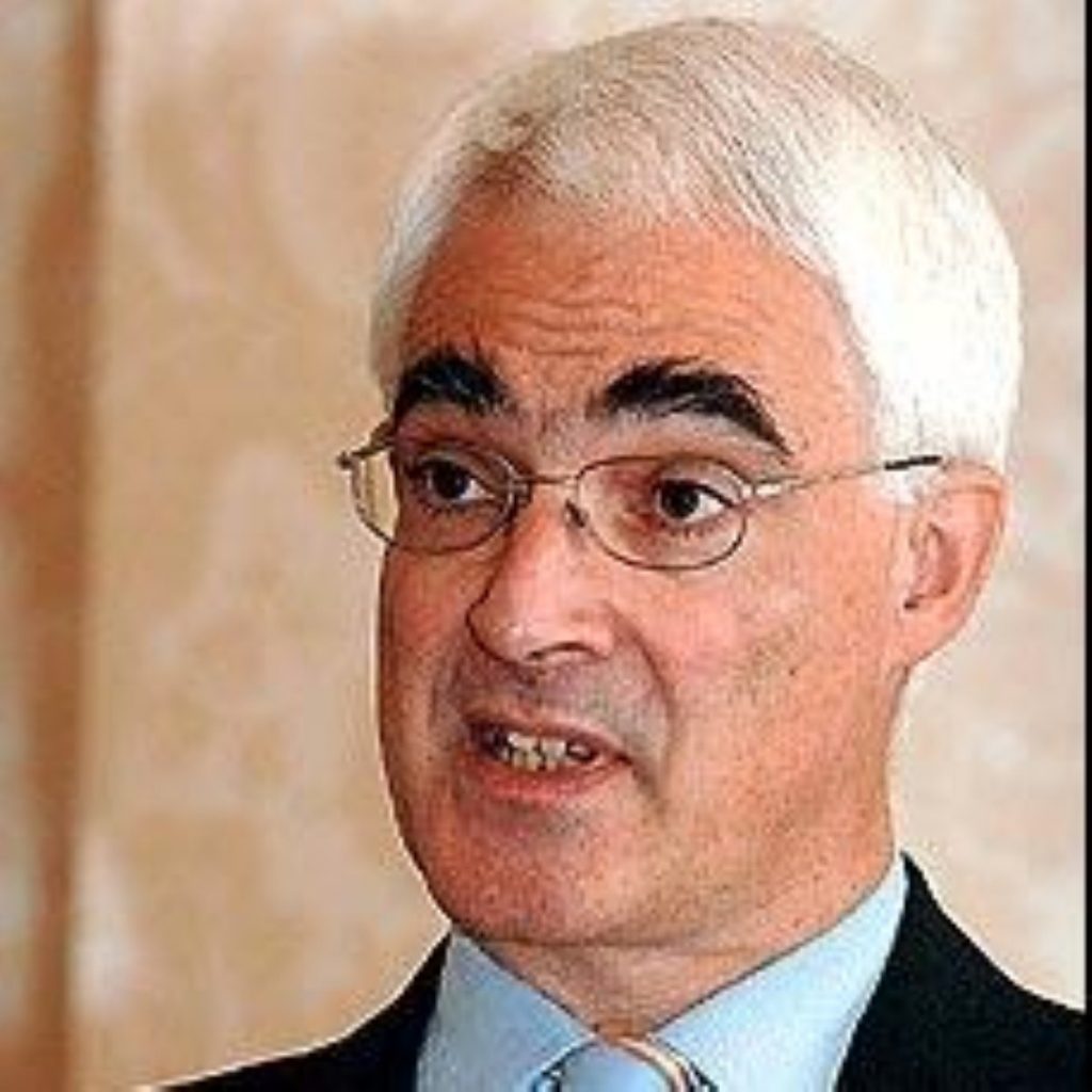 Alistair Darling addresses the Commons on income tax