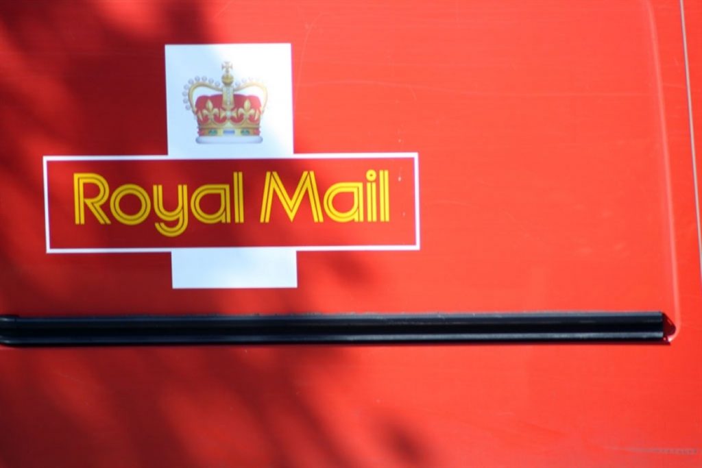 Vince Cable 'too reliant' on city advisors over Royal Mail.