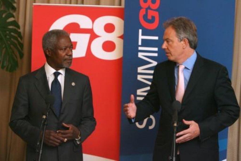 Blair backs UN calls for international force in Middle East